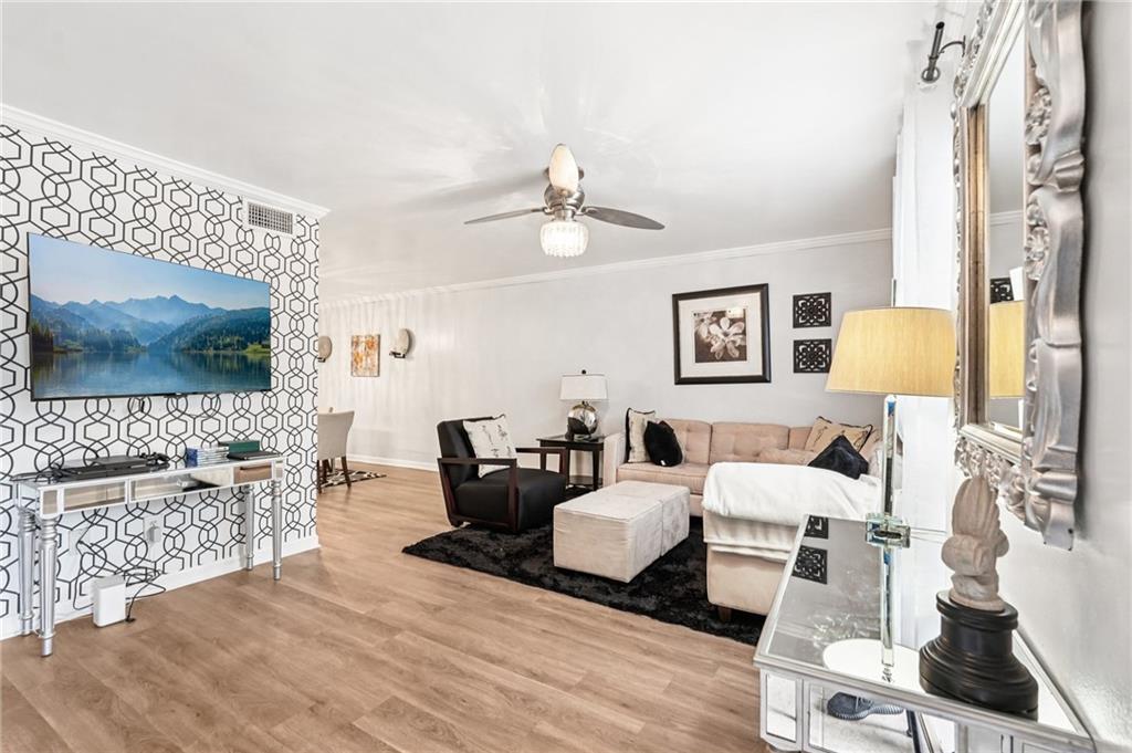 204 Summer Place