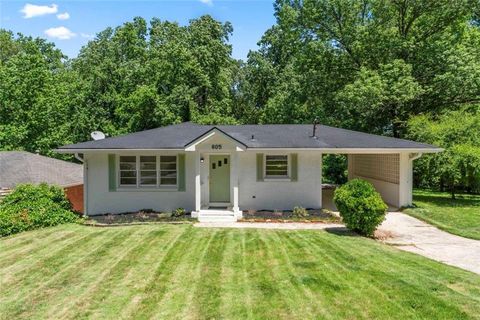 805 Gertrude Place NW Atlanta GA 30318