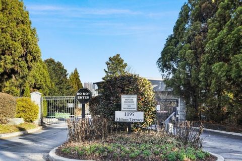1195 MILTON TERRACE SE 2203 Atlanta GA 30315