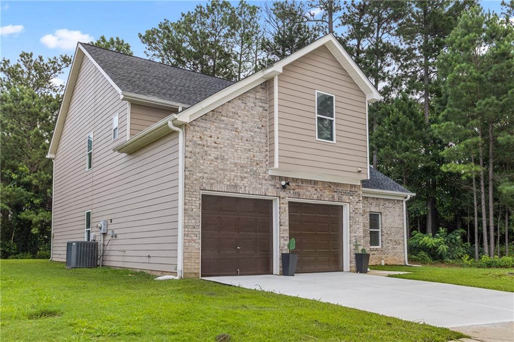 3405 Summer Brooke Way