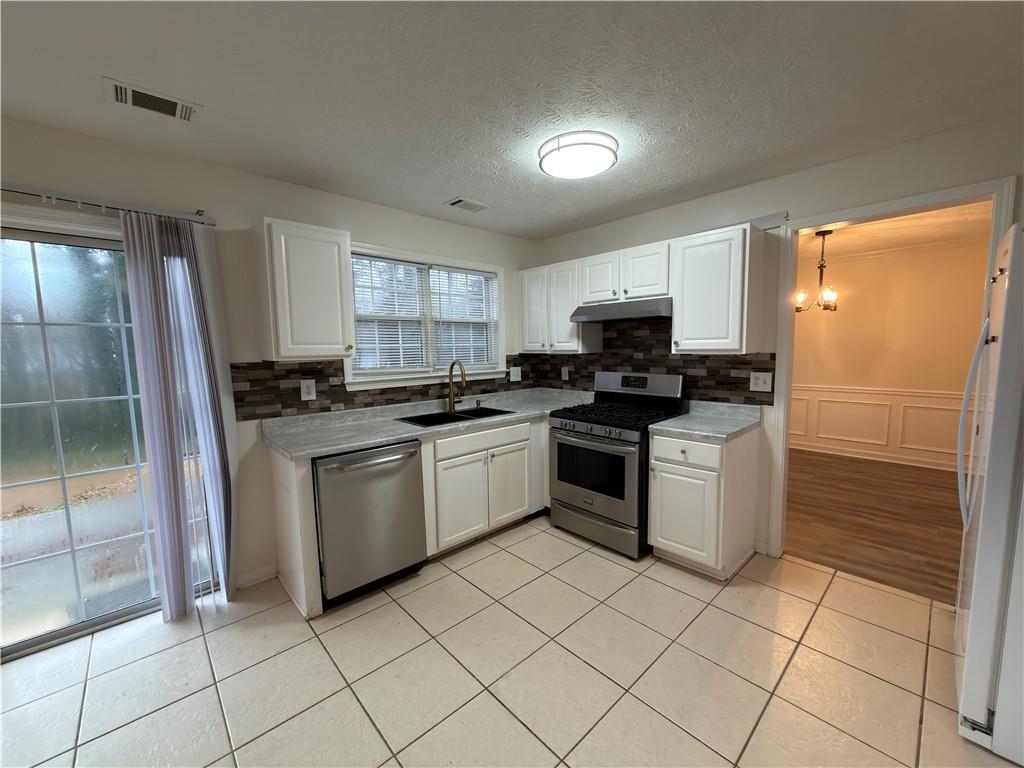 620 Manor Glen Drive