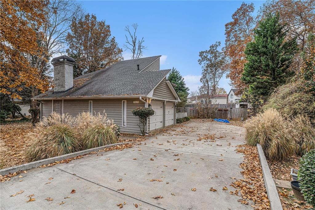 2323 Benji Boulevard SE