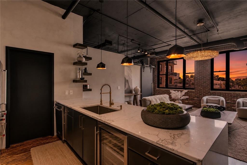3235 Roswell Road 502