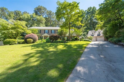 Homes For Sale - 2351 Ashton Woods Court<br/> Marietta, GA 30068