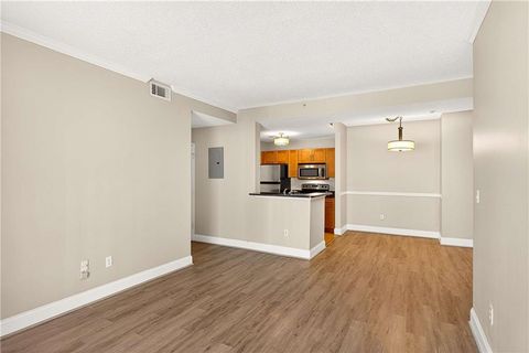 1074 Peachtree Walk NE B212 Atlanta GA 30309