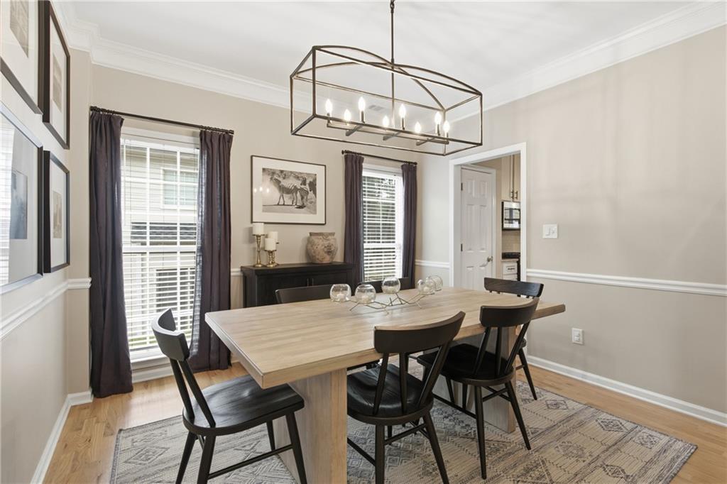 1113 Glenrose Drive SE