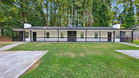 Multifamily For Sale - 2112 Valley Oaks Drive<br/> Smyrna, GA 30080