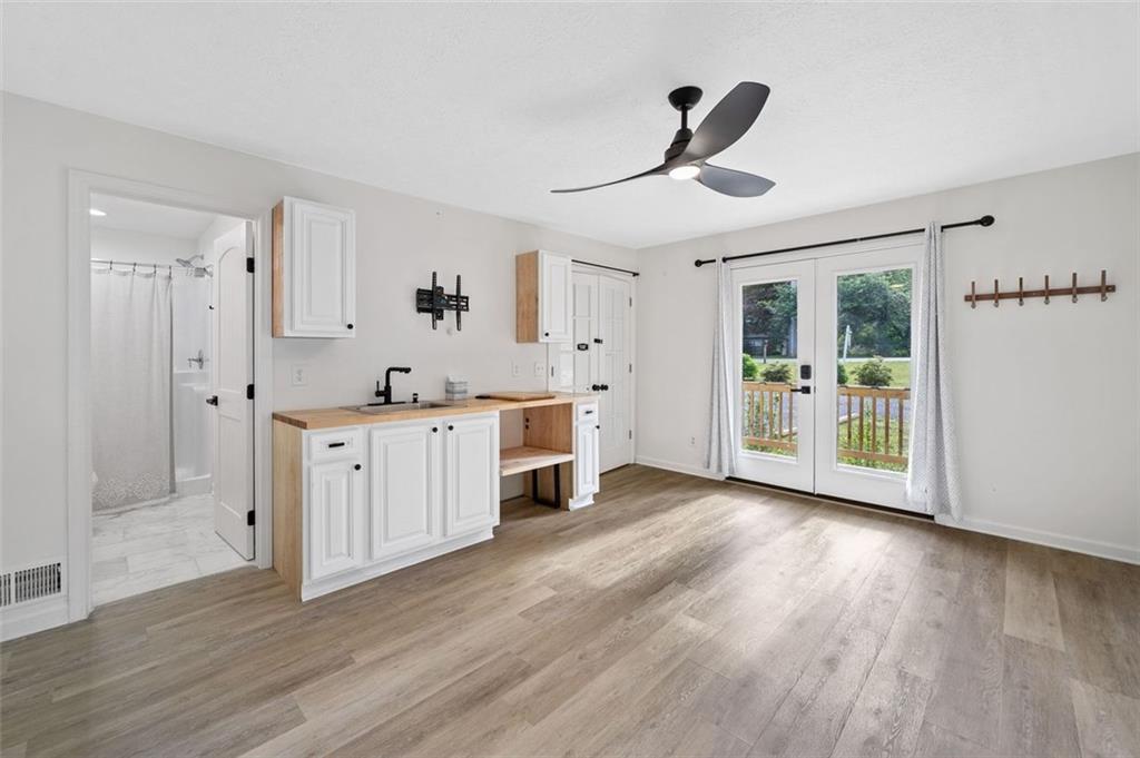 NA - Residential Lease