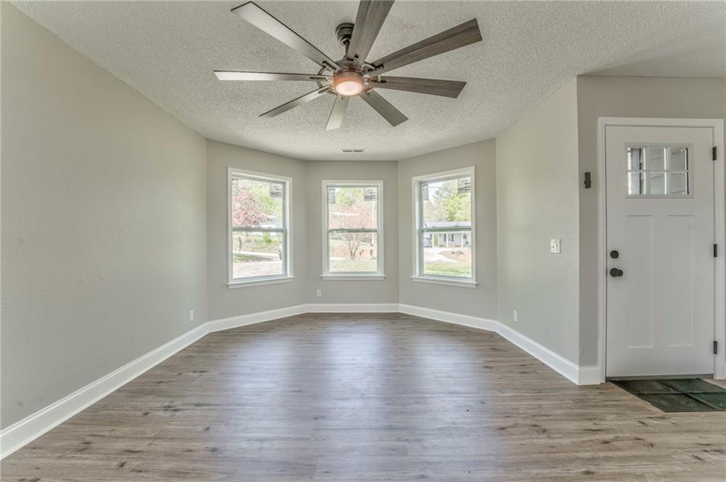1194 Fairview Road, Calhoun, Georgia image 7