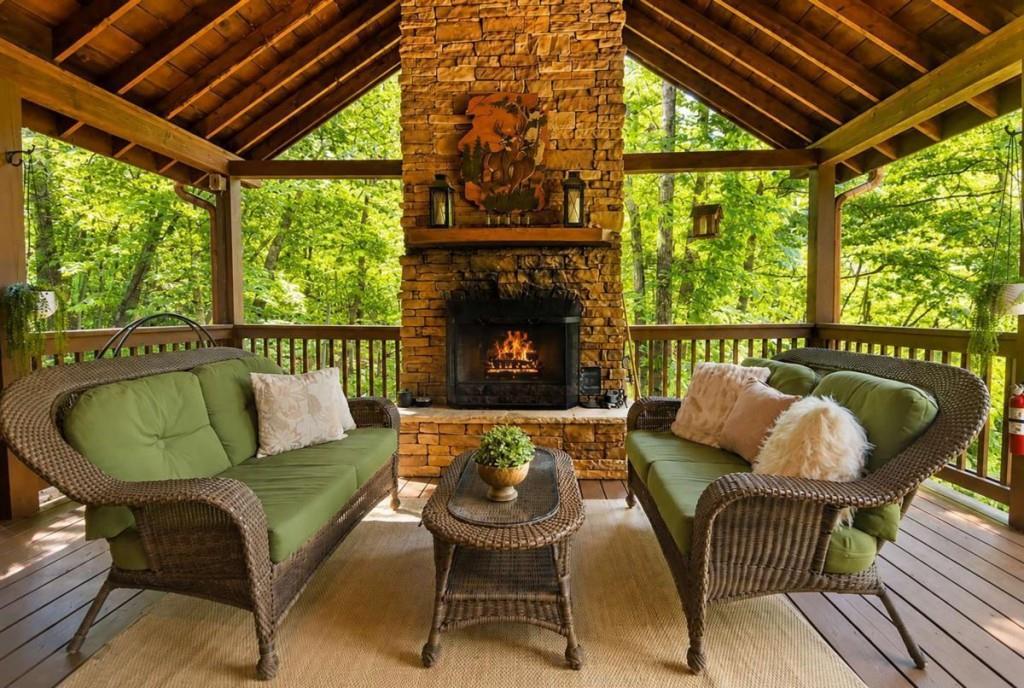 901 Stuart Mountain Road