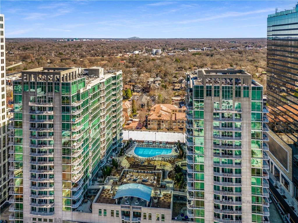 943 Peachtree Street NE 1415