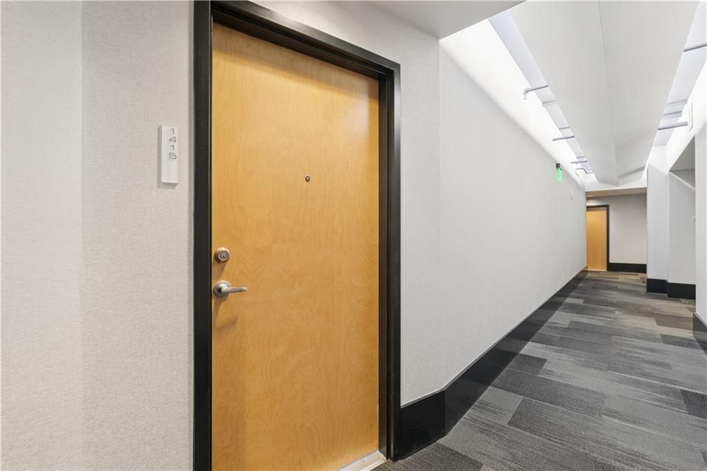 943 Peachtree Street NE 1415