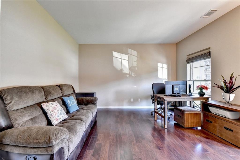 7130 ROCKING HORSE Lane