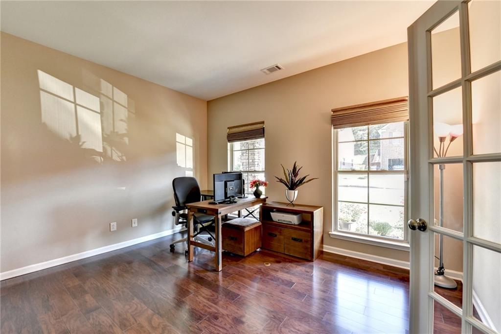 7130 ROCKING HORSE Lane