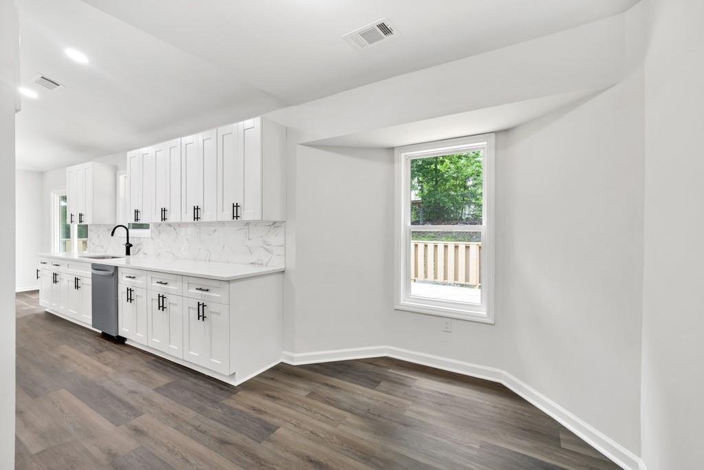 3233 Glynn Mill Drive, Snellville, Georgia image 11