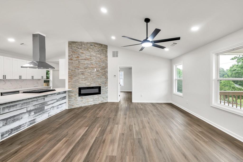 3233 Glynn Mill Drive, Snellville, Georgia image 6