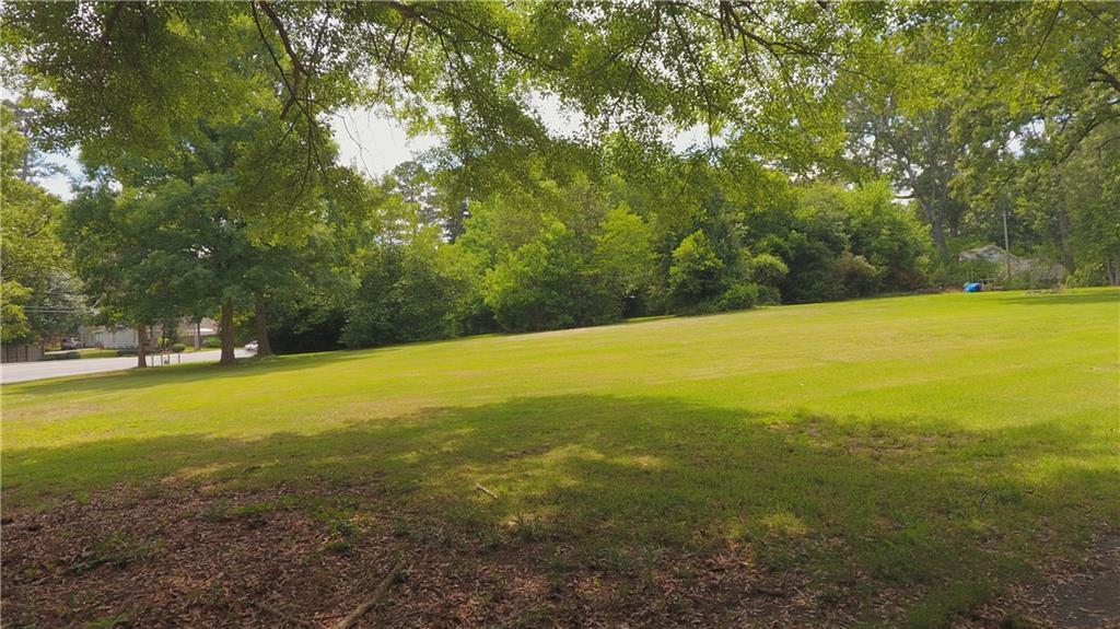 2875 Lower Roswell Road