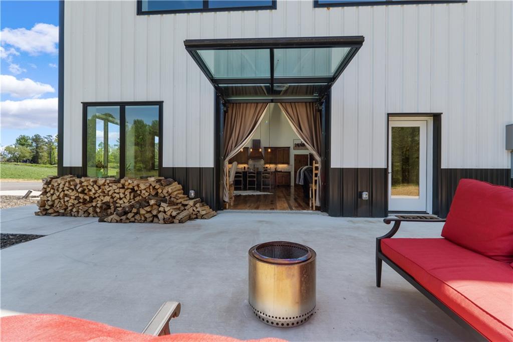 1590 Four Mile Church Road