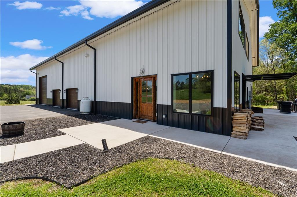 1590 Four Mile Church Road