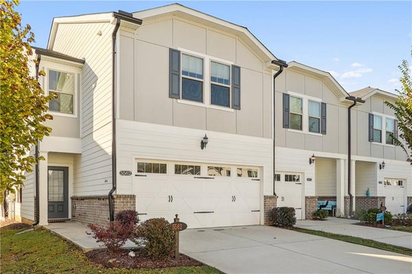 5562 PLAIN FIELD LN, LILBURN, GA 30047 - Image 99db0ca85ccfe9c171e46ecd2423aeb3/929022584