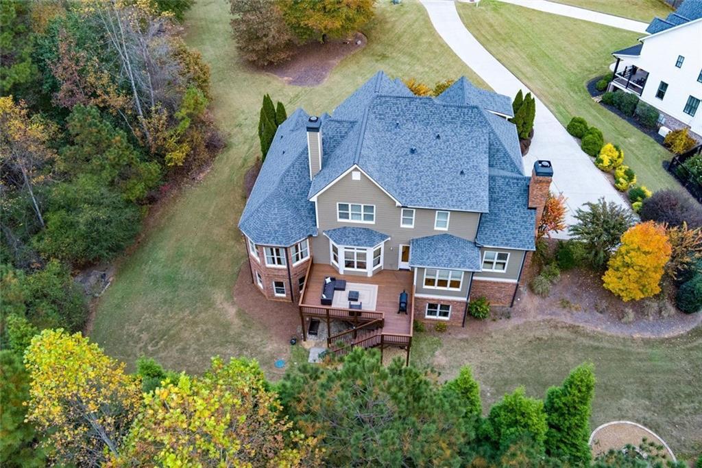 LENORE PLACE - Residential