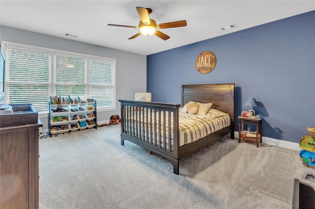 LENORE PLACE - Residential