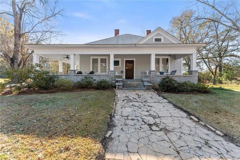 670 Railroad Avenue Carlton GA 30627