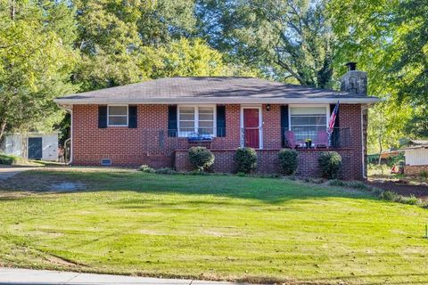 A home in Lilburn