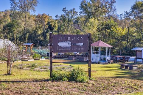 A home in Lilburn