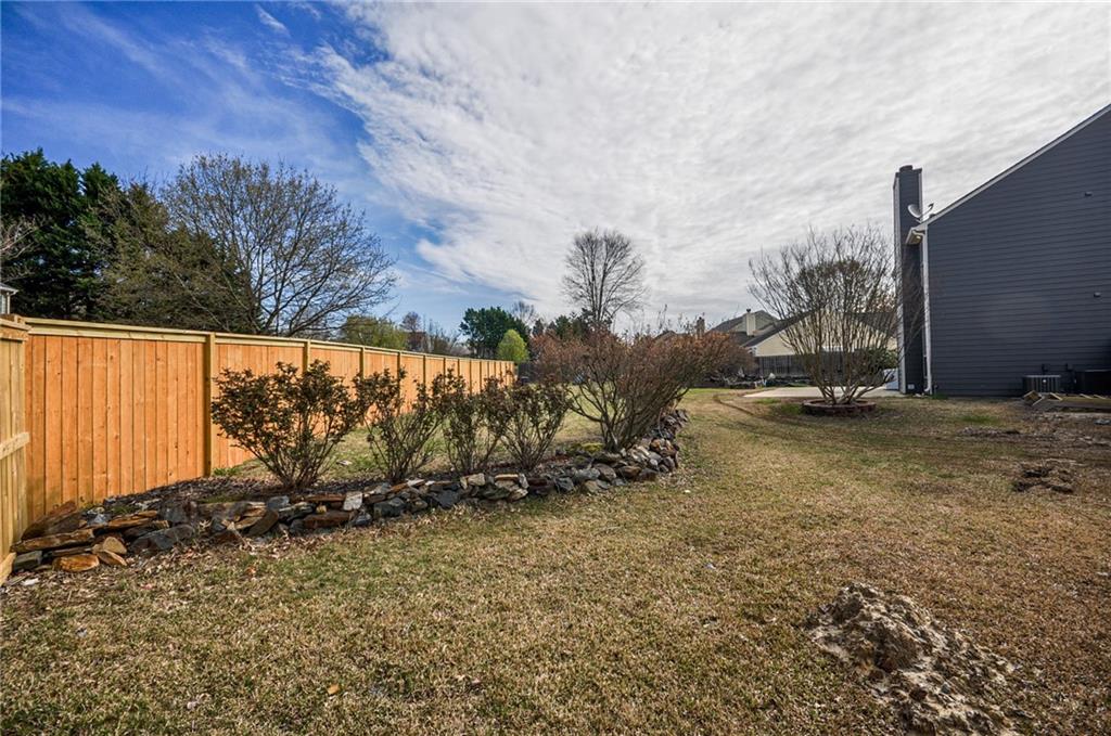 Halstead Lake - Residential