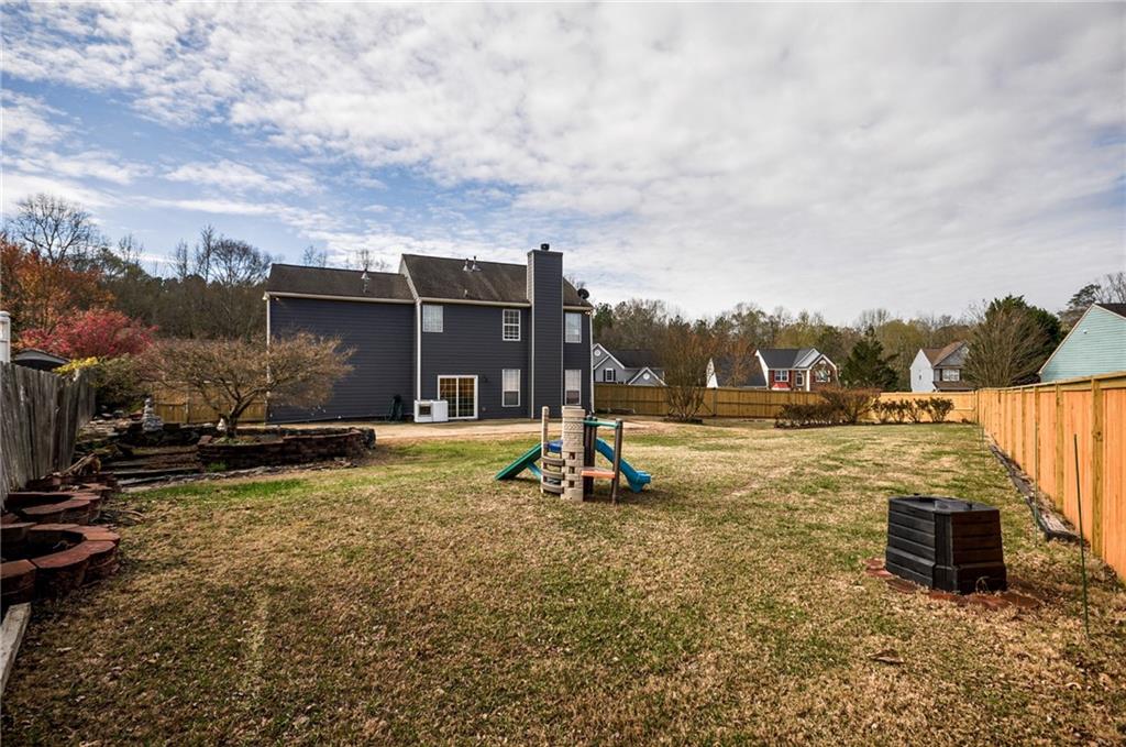 Halstead Lake - Residential