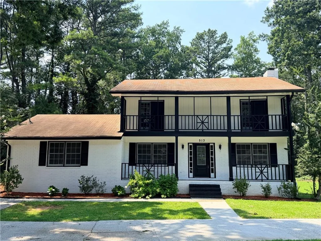 513 Scenic Highway