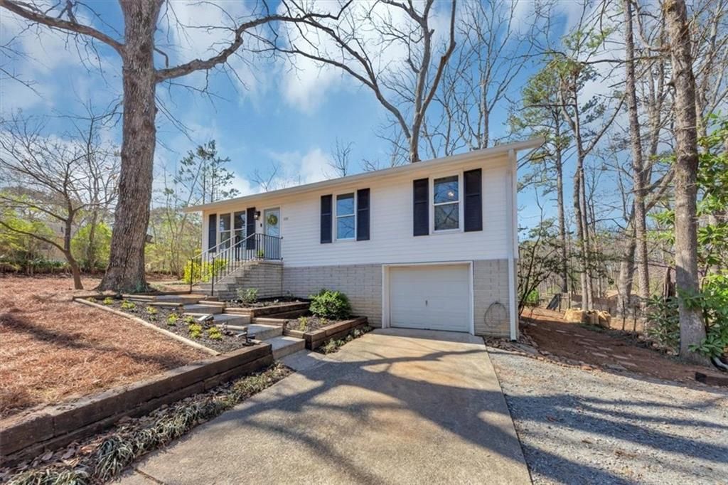 Photo of 1995 Tara Court NW, Kennesaw, GA 30144 (MLS # 7729214)