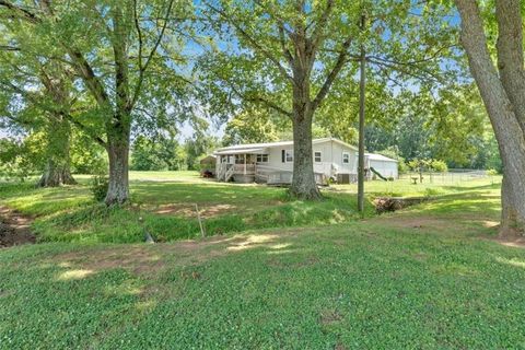 2444 Hall Station Road NW Adairsville GA 30103