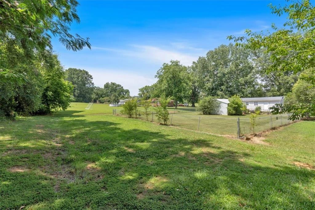 2444 Hall Station Road NW