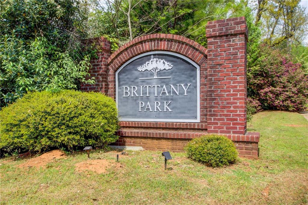 2580 Brittany Park Cove, Ellenwood, Georgia image 3