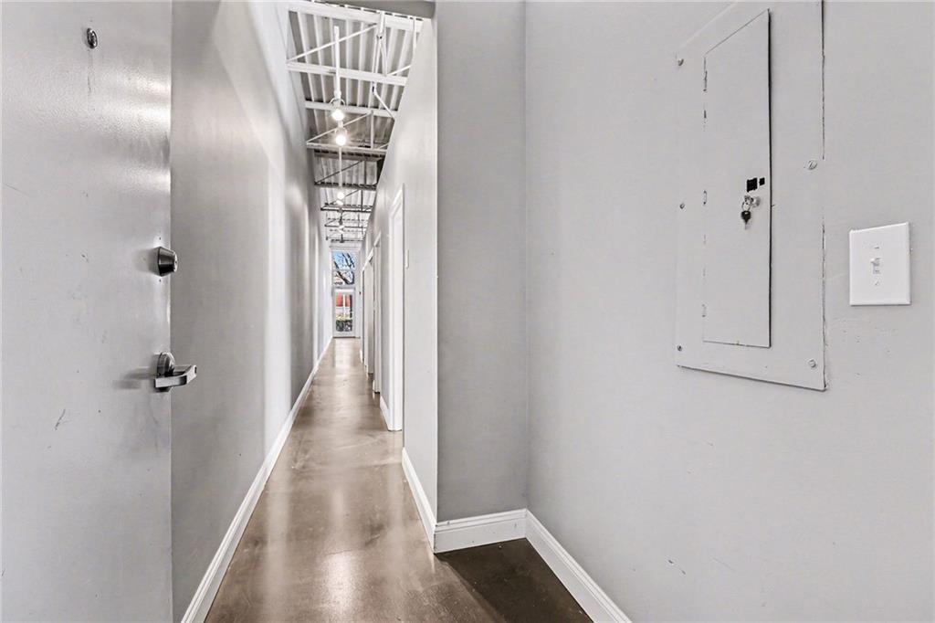 5200 Peachtree Road 2101