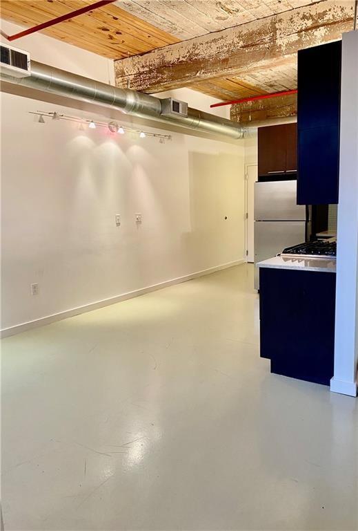 170 Boulevard SE E005