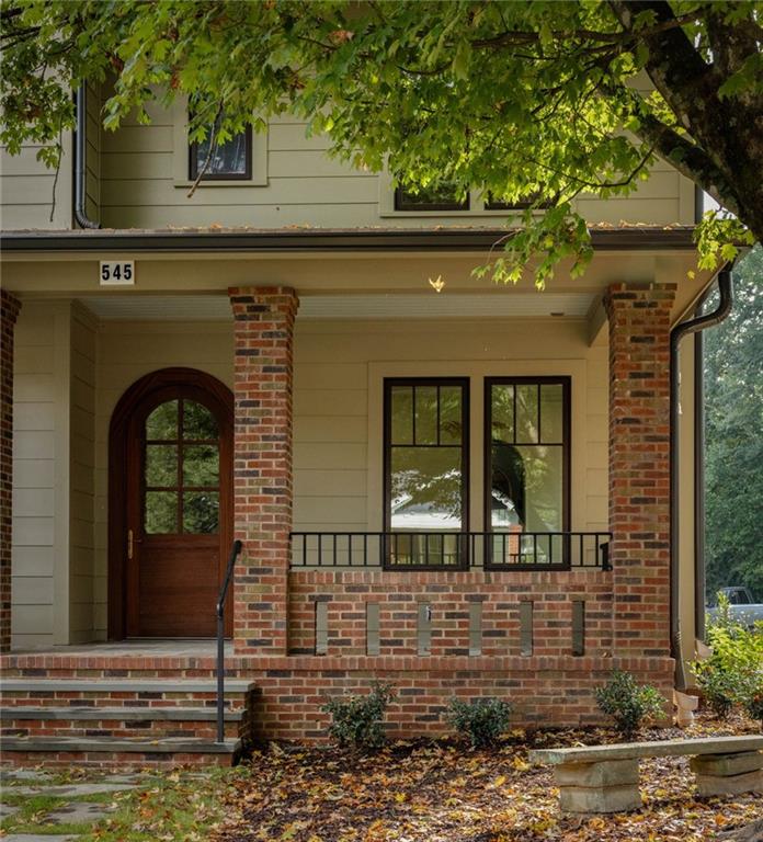 545 Page Avenue NE