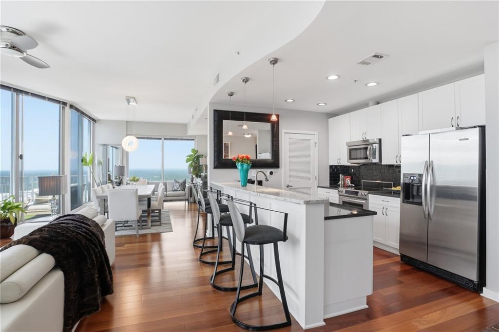 400 W Peachtree Street NW 3906-7