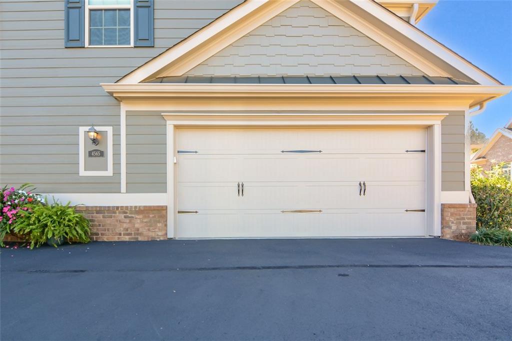 4565 FLYCATCHER Drive 202