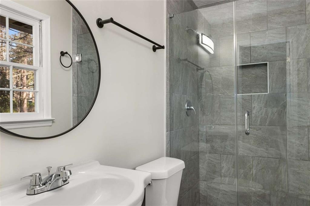 2694 Hickory Valley Drive, Snellville, Georgia image 23