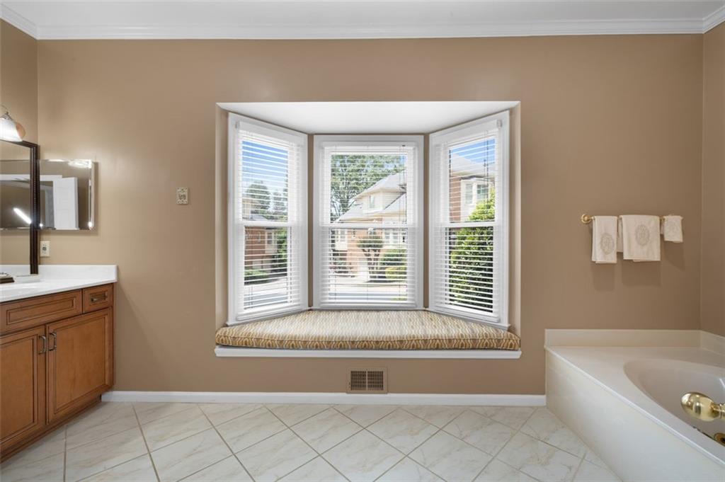 6111 Forest Hills Drive, Peachtree Corners, Georgia image 22