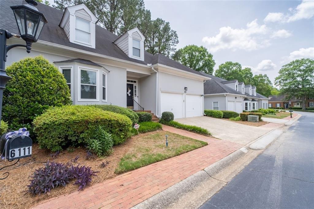 6111 Forest Hills Drive, Peachtree Corners, Georgia image 3