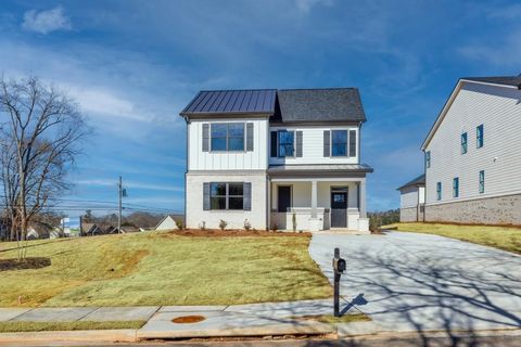 A home in Flowery Branch