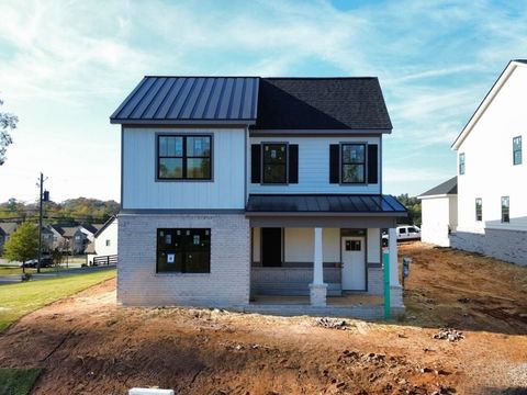 A home in Flowery Branch