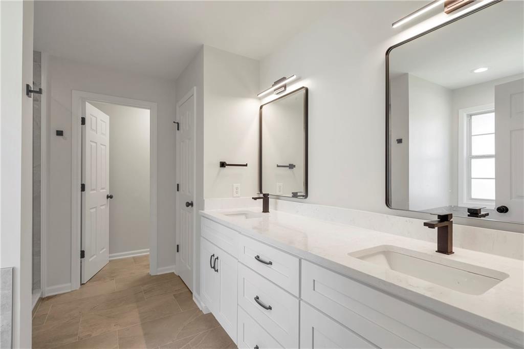 5523 River Valley Way, Flowery Branch, Georgia image 31