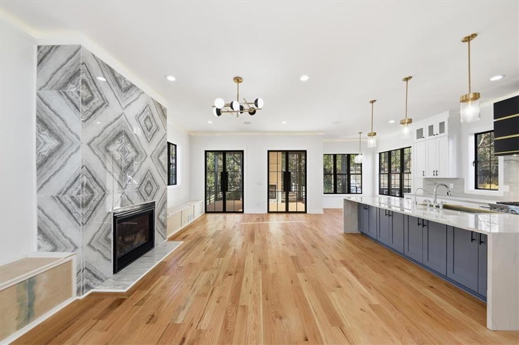 1385 Sylvan Circle NE