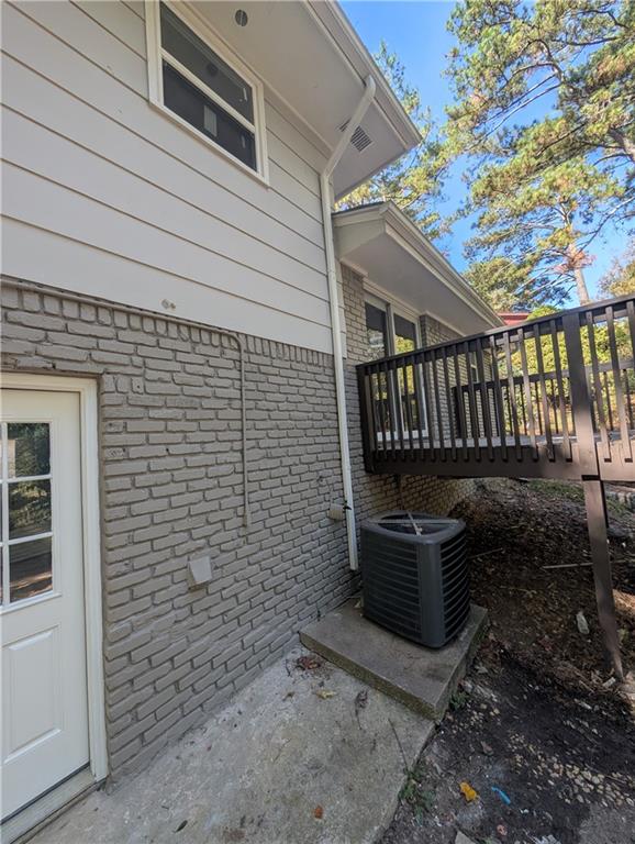 5478 Deerfield Trail