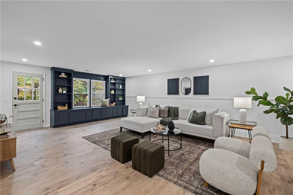 Dunwoody Club Forest - Residential